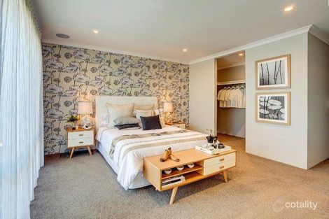 Property photo of 4 Crail Lane Meadow Springs WA 6210