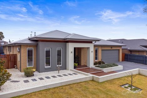 Property photo of 13 Gordon Boulevard Gisborne VIC 3437