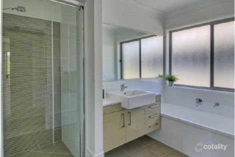 Property photo of 38 Farmer Place Park Ridge QLD 4125