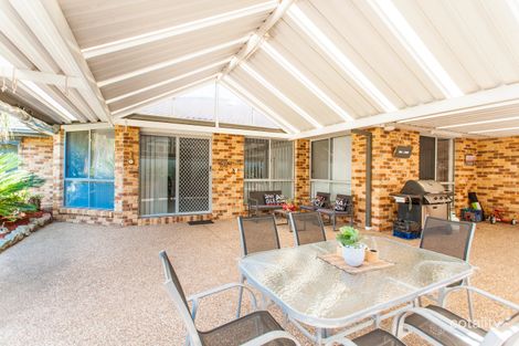 Property photo of 32 Avard Close Thornton NSW 2322