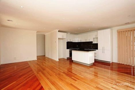Property photo of 8 Erinbank Crescent Westmeadows VIC 3049