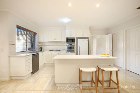 Property photo of 3 Silverwattle Drive Lyndhurst VIC 3975
