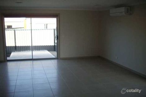 Property photo of 4 Poplar Close Melton VIC 3337