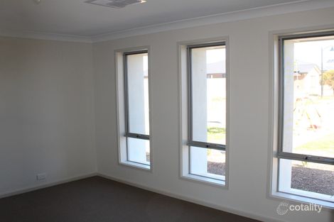 Property photo of 20 Neale Street Seaford Heights SA 5169