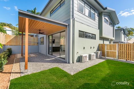Property photo of 15 Robert Street Mudgeeraba QLD 4213