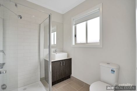 Property photo of 8 Bronze Street Tarneit VIC 3029