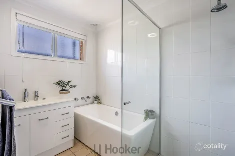 Property photo of 37 Dandaraga Road Brightwaters NSW 2264
