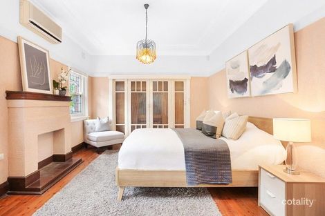 Property photo of 34 Middlemiss Street Mascot NSW 2020