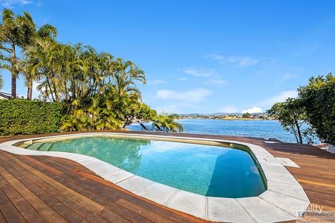 Property photo of 86 Port Jackson Boulevard Clear Island Waters QLD 4226