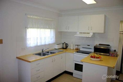 Property photo of 28 Griffith Street Mannering Park NSW 2259