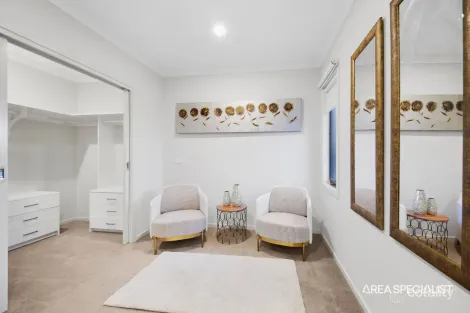 Property photo of 20 Burgess Avenue Officer VIC 3809