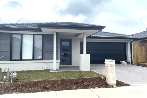 14 Borage St, Mickleham, VIC 3064