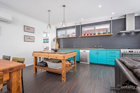 Property photo of 19 Elphick Avenue Bluff Point WA 6530