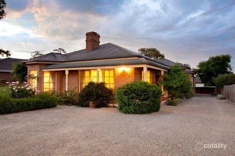 12 Summerhill Cres, Mount Eliza, VIC 3930