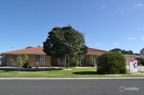 Property photo of 2 Magazine Boulevard Golden Square VIC 3555
