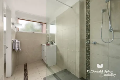 Property photo of 8/18 Raleigh Street Essendon VIC 3040