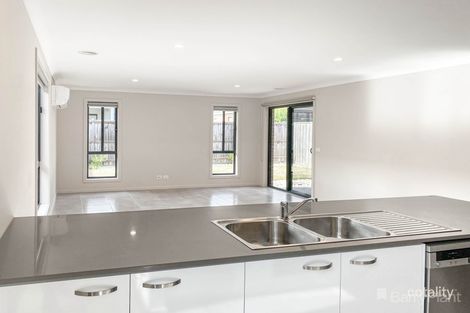 Property photo of 5 Ample Avenue Officer VIC 3809