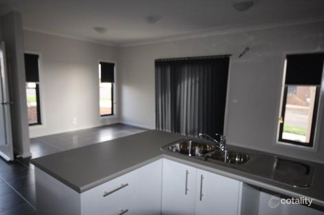 Property photo of 154 Elevation Boulevard Craigieburn VIC 3064