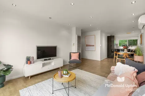 Property photo of 8/18 Raleigh Street Essendon VIC 3040