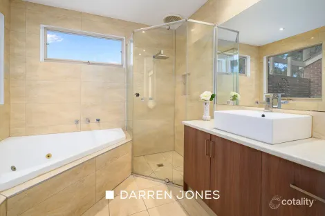 Property photo of 3 Zig Zag Road Eltham VIC 3095