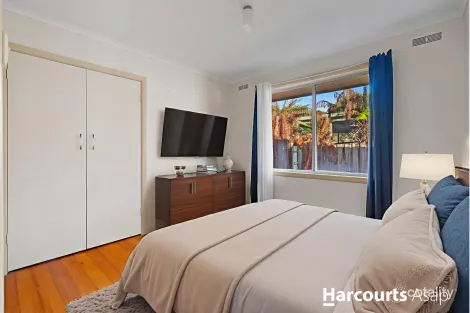 Property photo of 33 Sweeney Drive Narre Warren VIC 3805