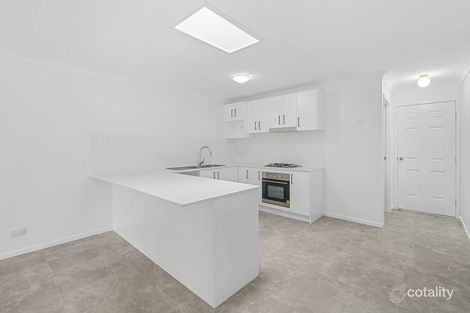Property photo of 15/5 Spalding Crescent Goodna QLD 4300