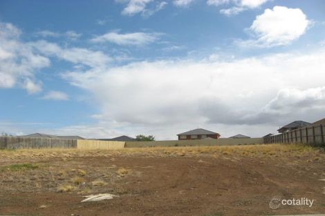 47 Castlewellan Bvd, Hillside, VIC 3037