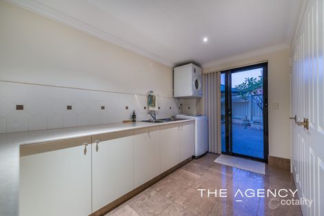 Property photo of 15 Oriana Place Currambine WA 6028
