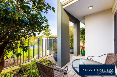 Property photo of 3 Summit Lane Craigie WA 6025