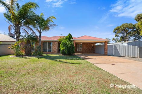 Property photo of 39 McGillivray Crescent Somerville WA 6430