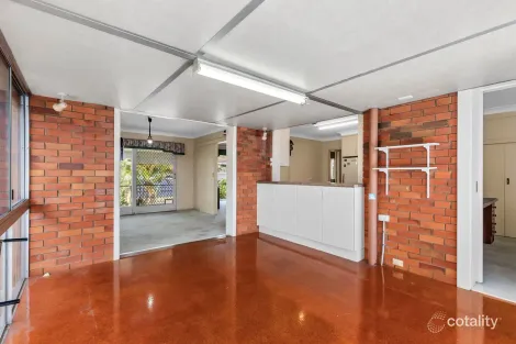 Property photo of 24 Colwyn Street Wishart QLD 4122