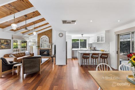Property photo of 61 Hillingdon Drive Diamond Creek VIC 3089