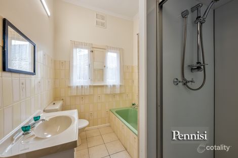 Property photo of 42 Nimmo Street Essendon VIC 3040