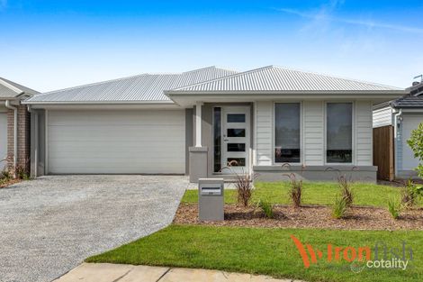 84 Mount Mitchell St, Park Ridge, QLD 4125