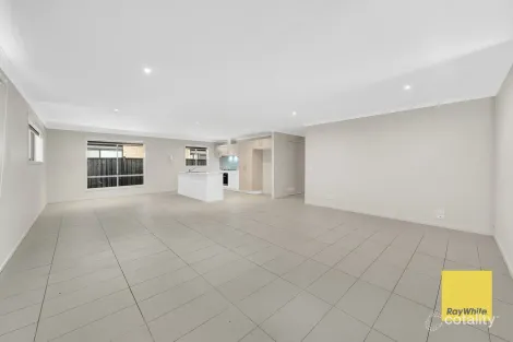 Property photo of 22 Mazel Drive Tarneit VIC 3029