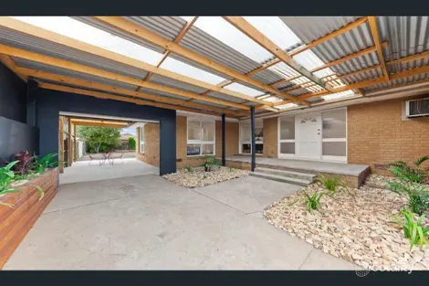 Property photo of 85 Oneills Road Melton VIC 3337
