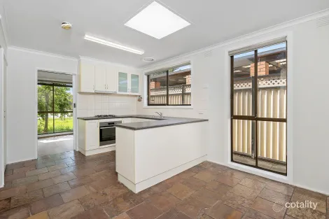 Property photo of 2 Moomba Avenue Seaford VIC 3198