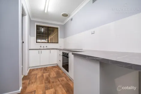 Property photo of 3/1 Nordlingen Drive Tolland NSW 2650