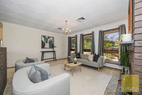 Property photo of 42 Brigalow Way Lesmurdie WA 6076