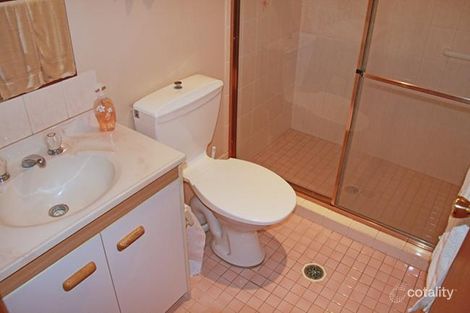 Property photo of 18 James Sea Drive Green Point NSW 2251