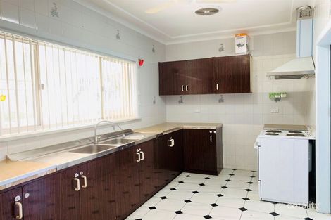 Property photo of 37 Harrington Street Cabramatta West NSW 2166