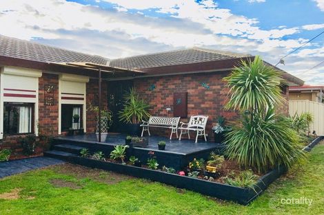 Property photo of 41 Atheldene Drive St Albans VIC 3021