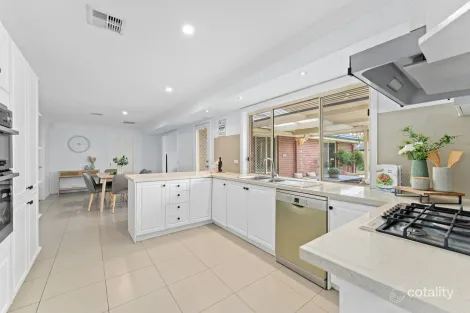 Property photo of 18 Billanook Way Chirnside Park VIC 3116