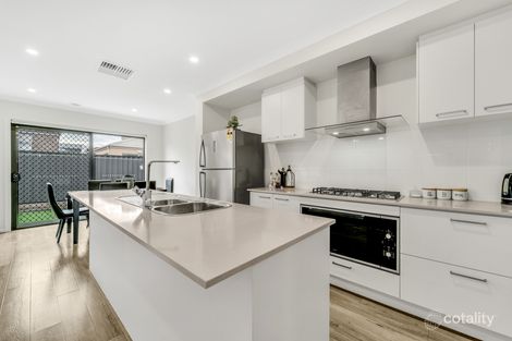 Property photo of 69 Gossia Avenue Craigieburn VIC 3064