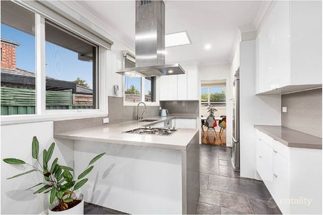 Property photo of 19 Cohuna Court Burwood East VIC 3151