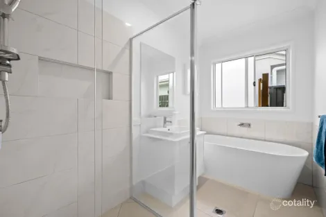 Property photo of 10 Snowy Crescent Nirimba QLD 4551