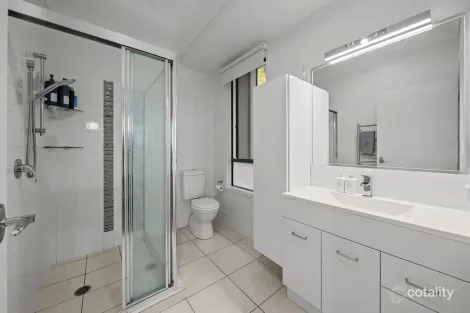 Property photo of 56 Aldgate Crescent Pacific Pines QLD 4211