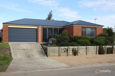 2 Vivi Ct, Skye, VIC 3977