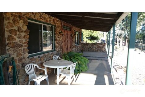 Property photo of 10 Tellembuggerem Close Rubyvale QLD 4702