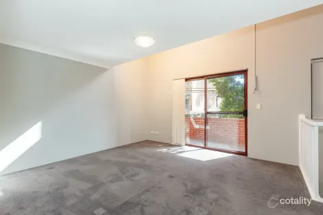 Property photo of 2/76 Kellick Street Waterloo NSW 2017